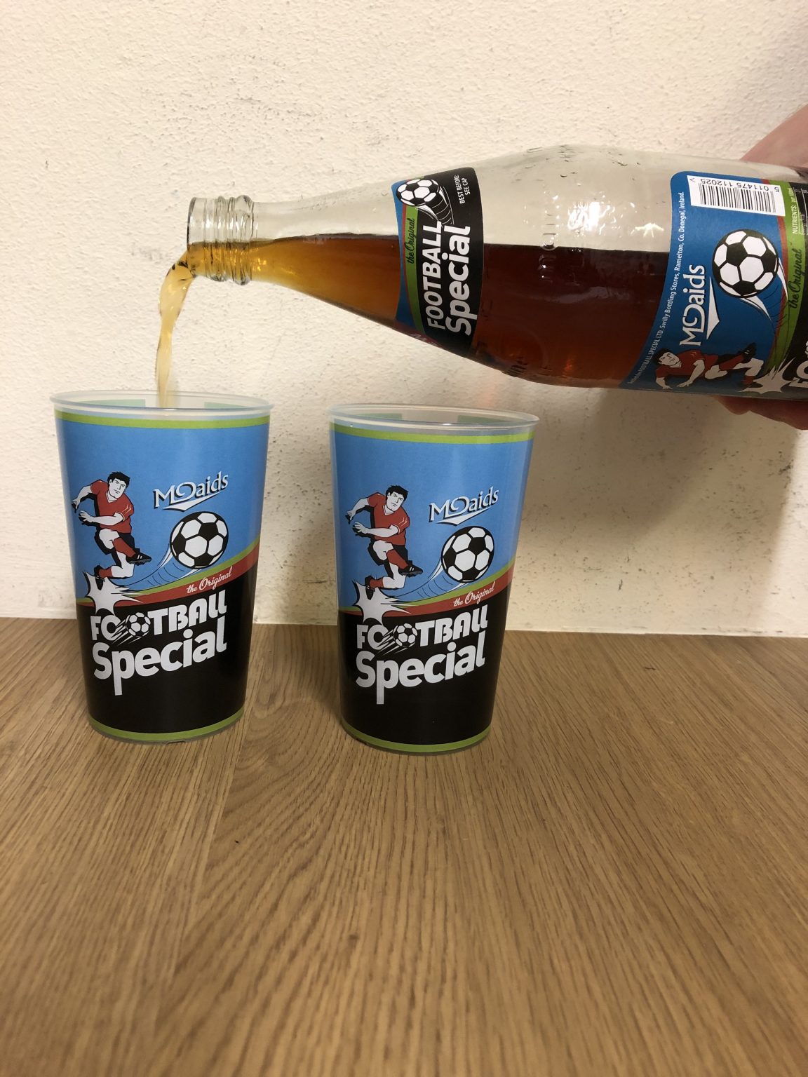 Football Special Party Cups (5 pack) Football Special